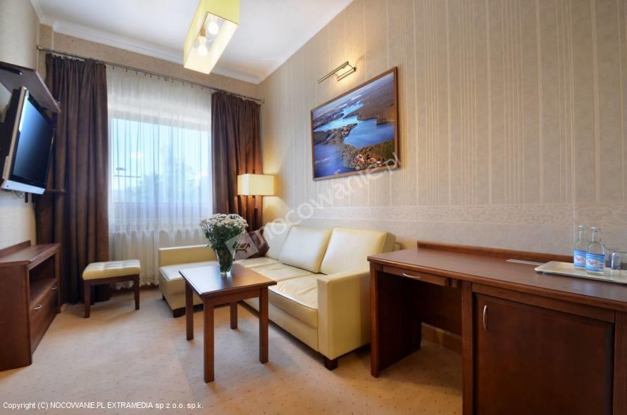 Hotel Polonia Augustów Extérieur photo